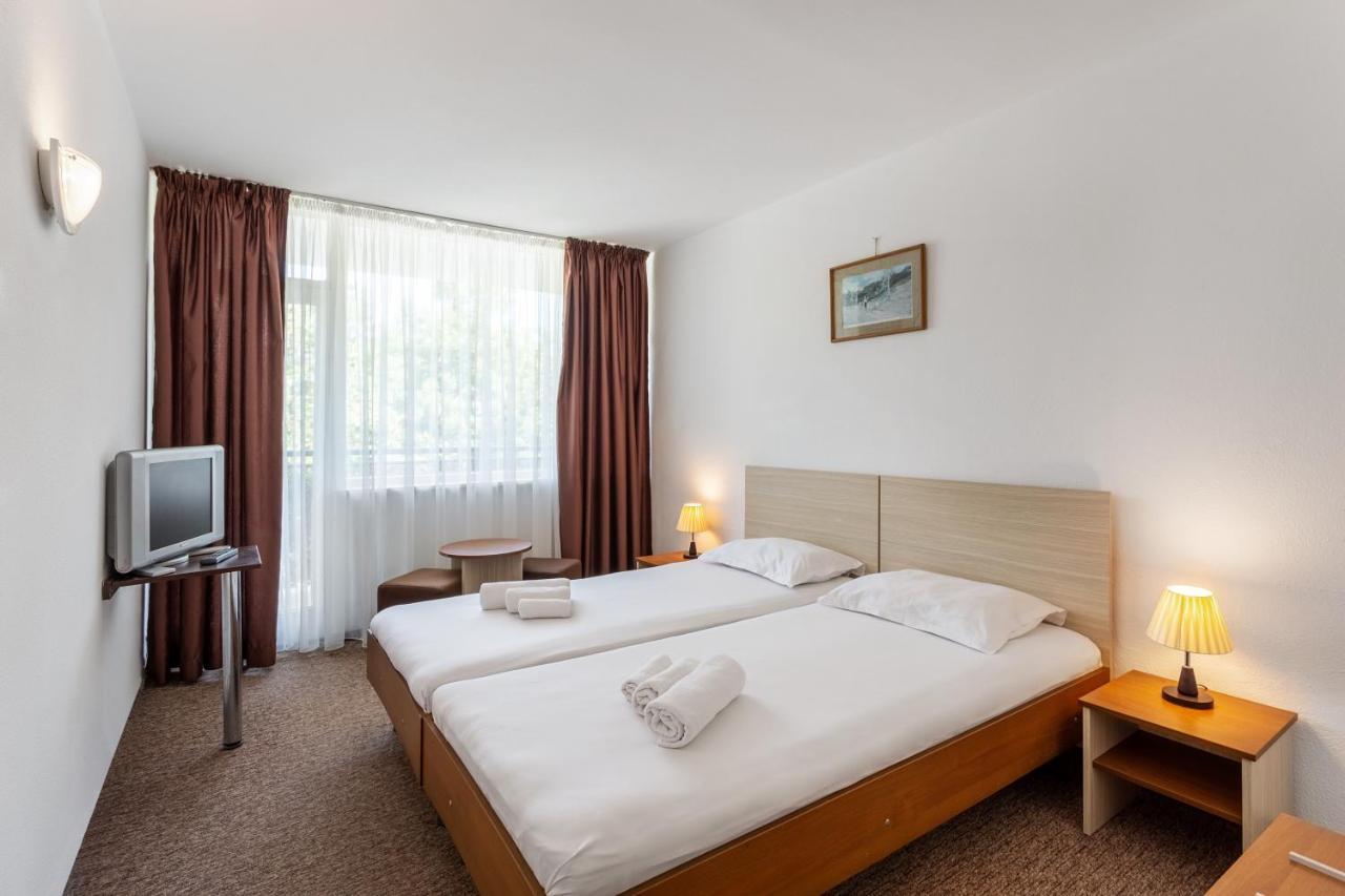 Hotel Neko Сатурн Экстерьер фото